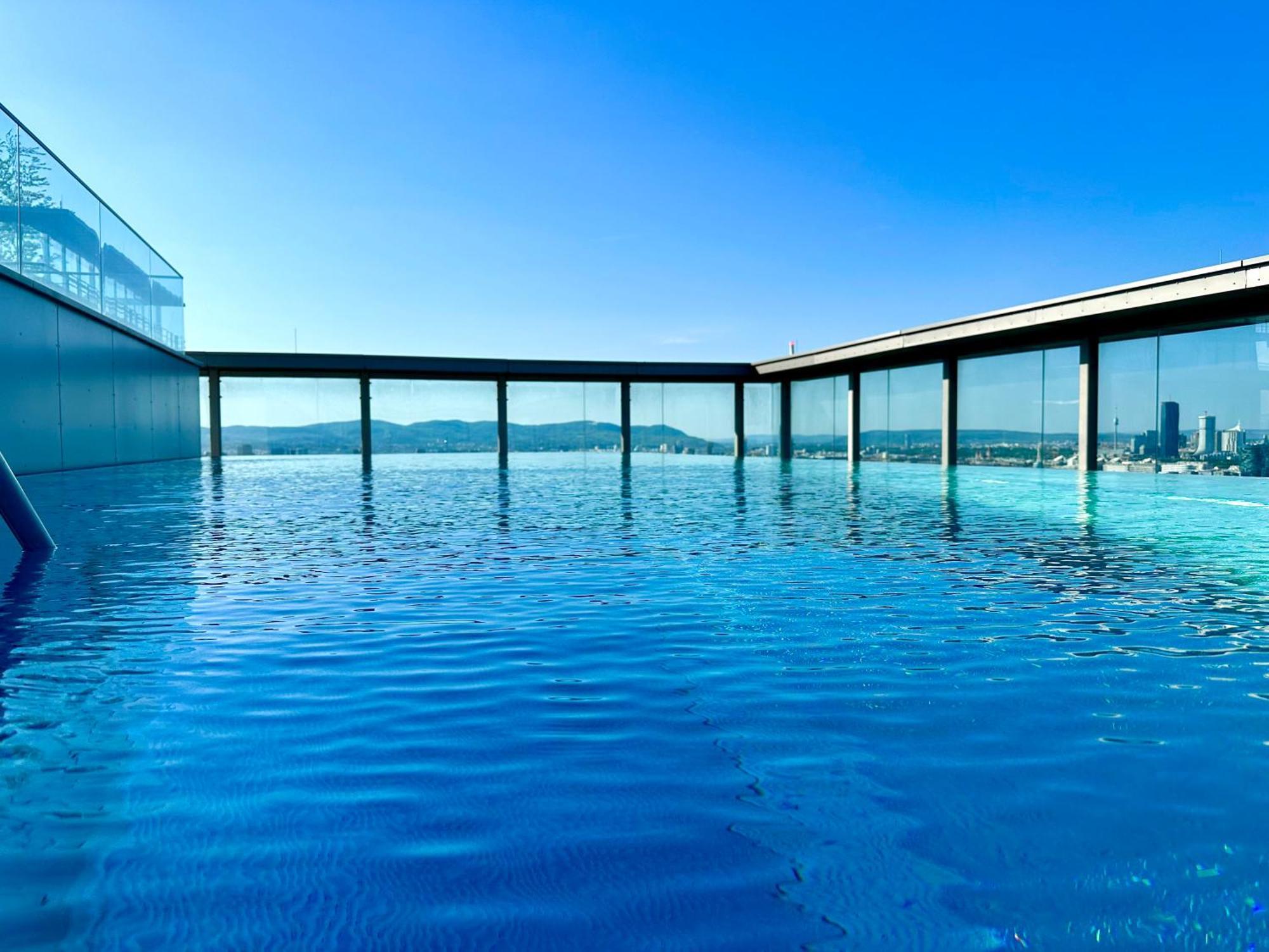 וינה Luxury Penthouse I Rooftop Pool I Self Check-In מראה חיצוני תמונה